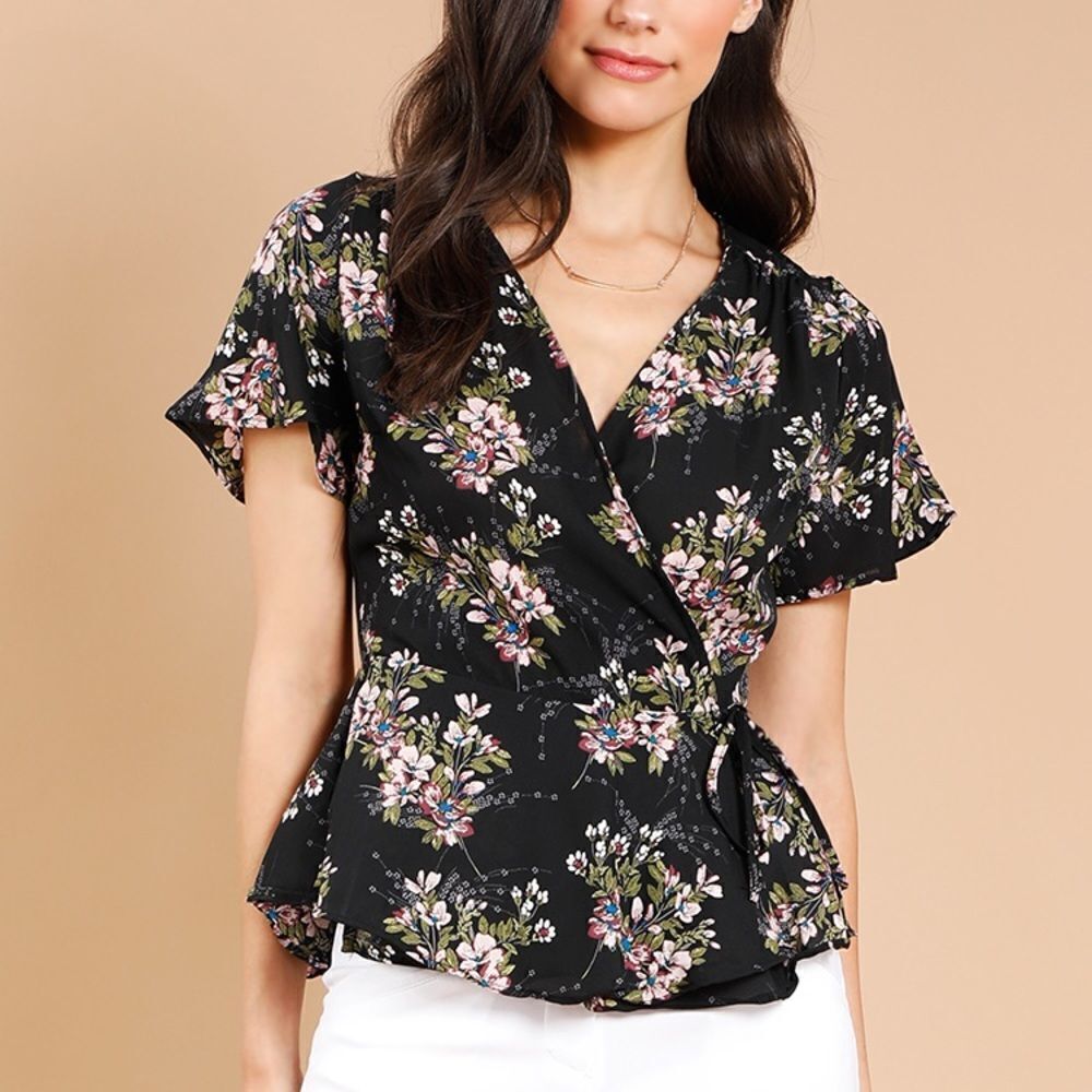 ✨Sienna Sky Floral Wrap Blouse✨
